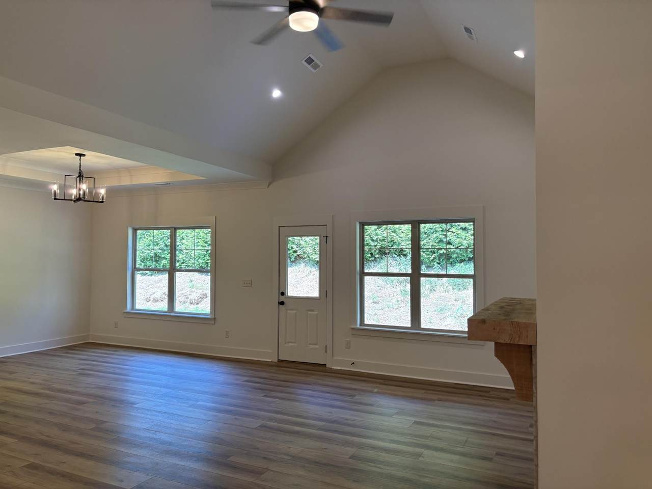https://bt-photos.global.ssl.fastly.net/nashville/1280_boomver_4_RTC2866644-1.jpg