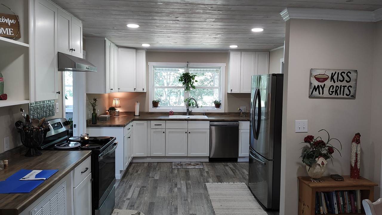 112 Hummingbird Dr - Photo 1