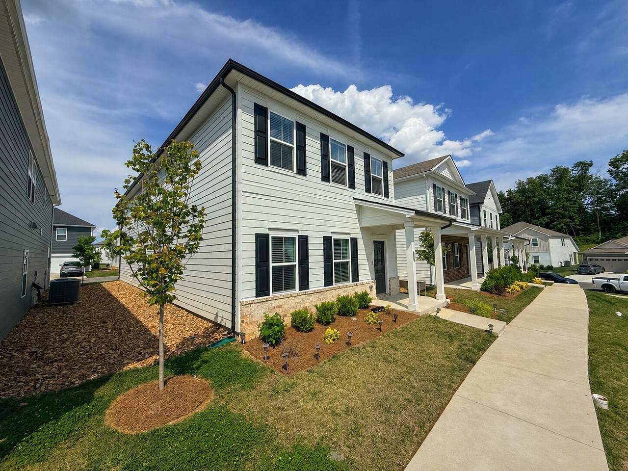 1405 Japonica Alley - Photo 1
