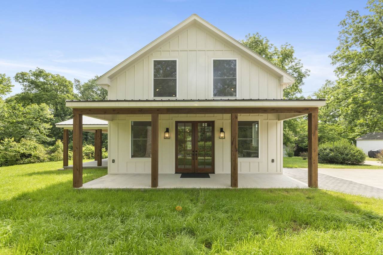 97 Barnwell Ave - Photo 1