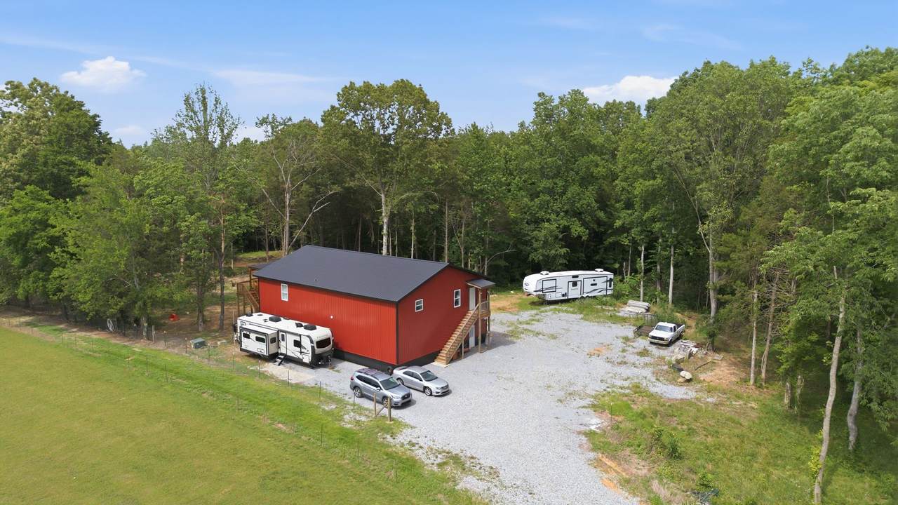 2010 Mosley Ferry Rd - Photo 1