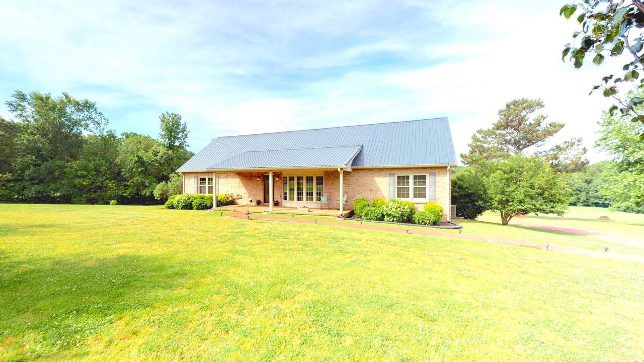 7209 Crow Cut Rd - Photo 1