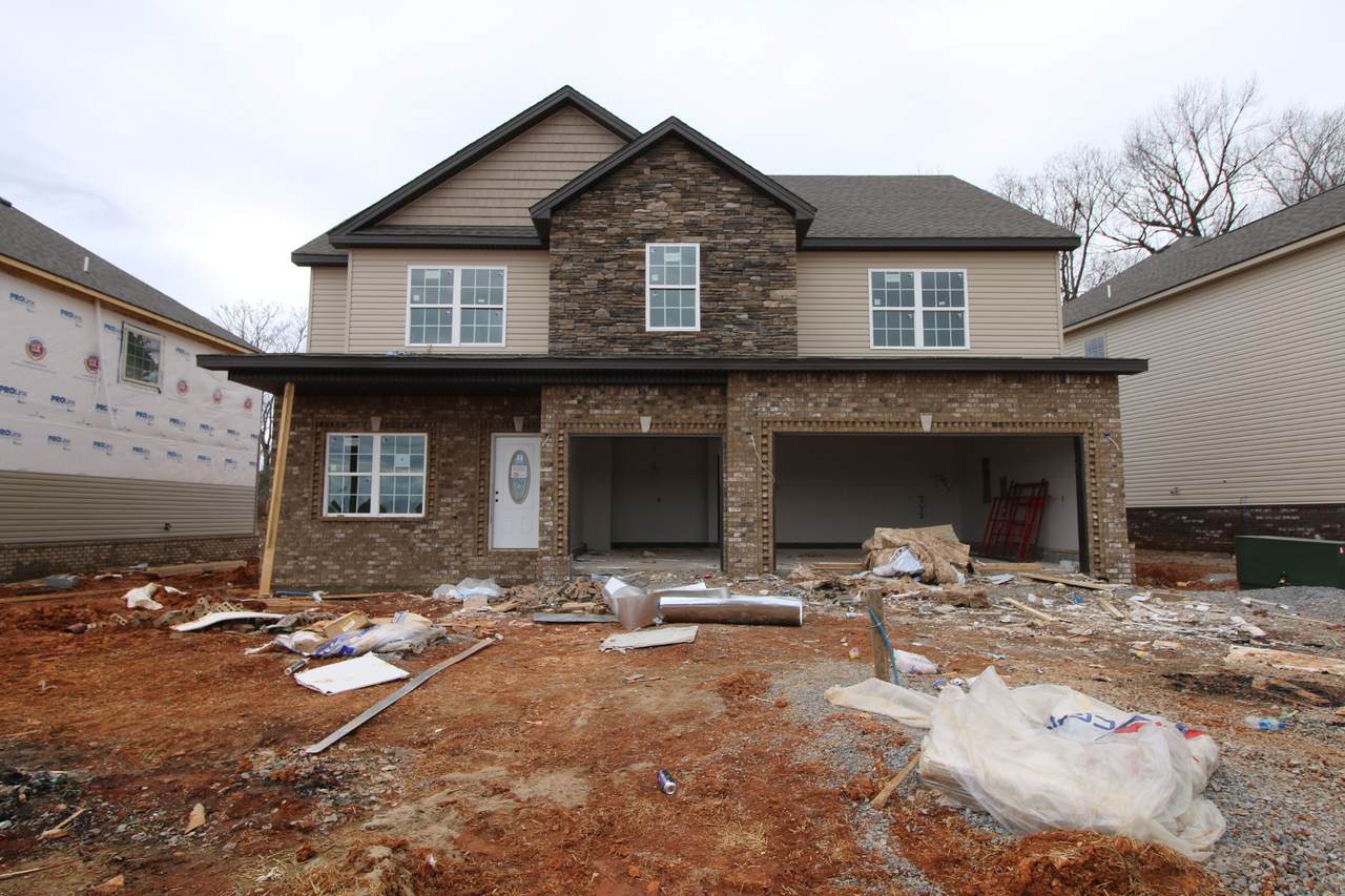 4 Charleston Oaks - Photo 1