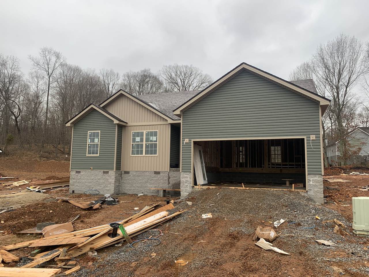 171 Chalet Hills - Photo 1