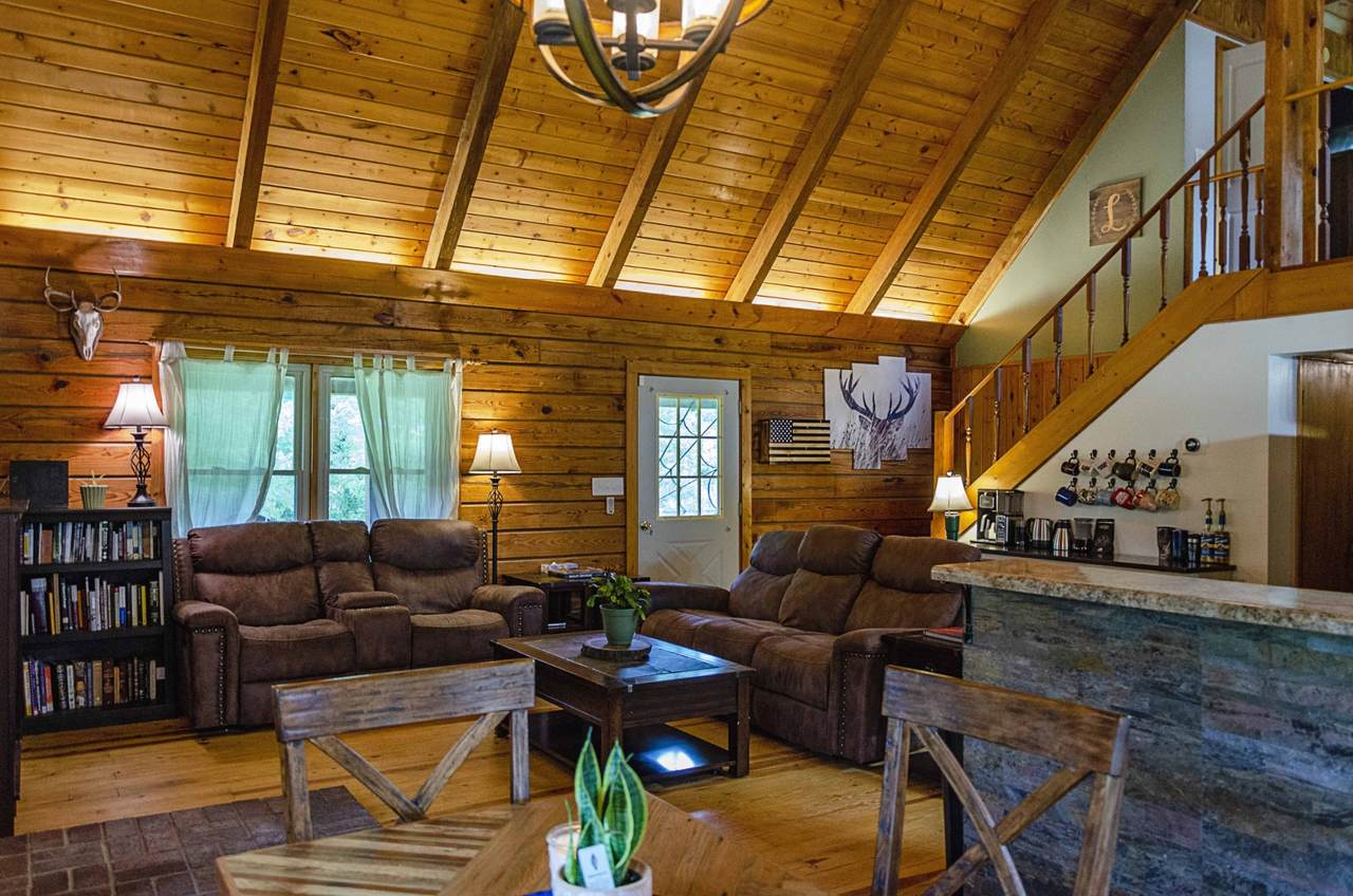 8004 Charlotte Pike - Photo 1