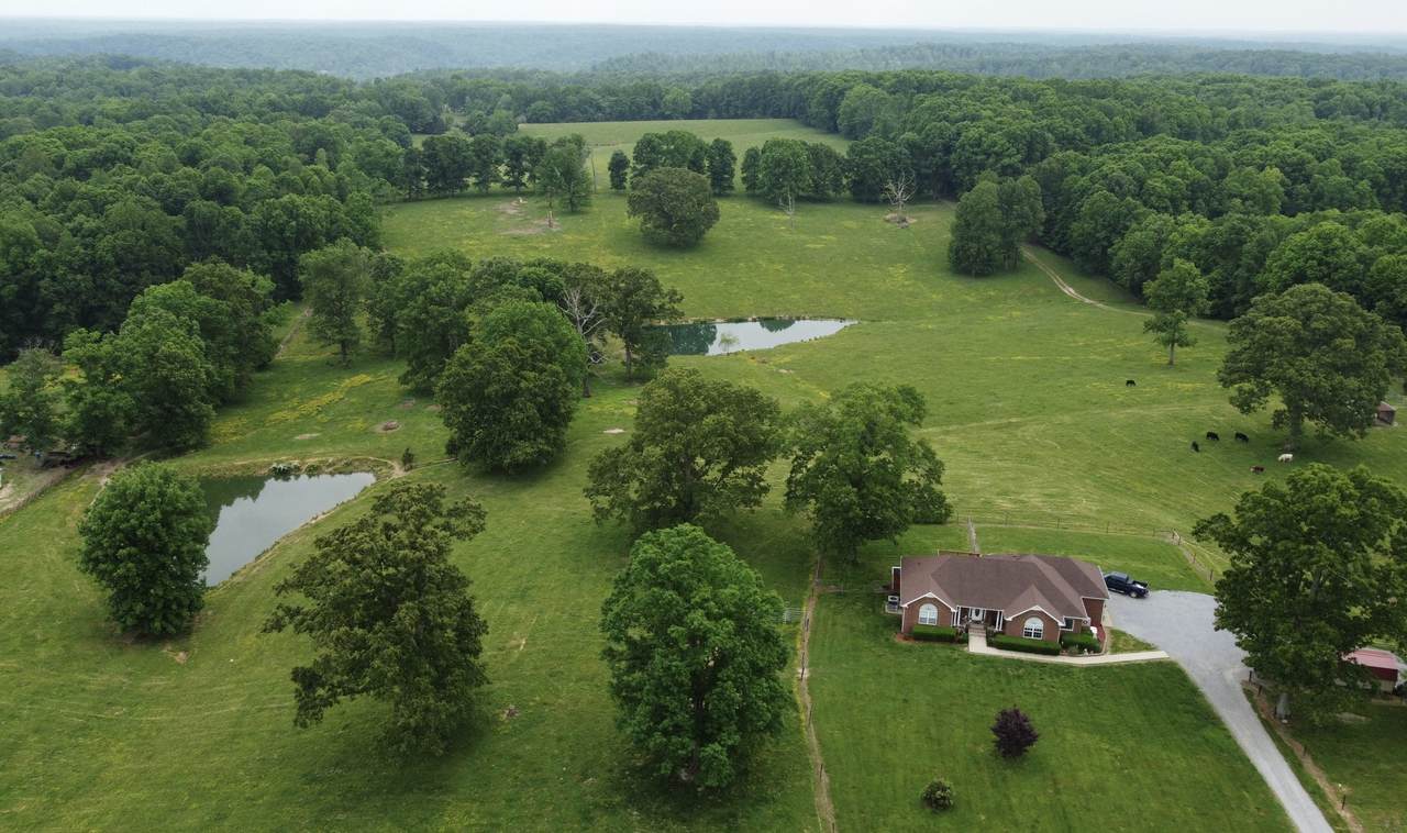 221 Howard Rd - Photo 1