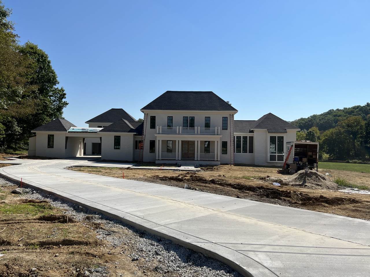 4713 Farmstead Lane, Lot 5 - Photo 1