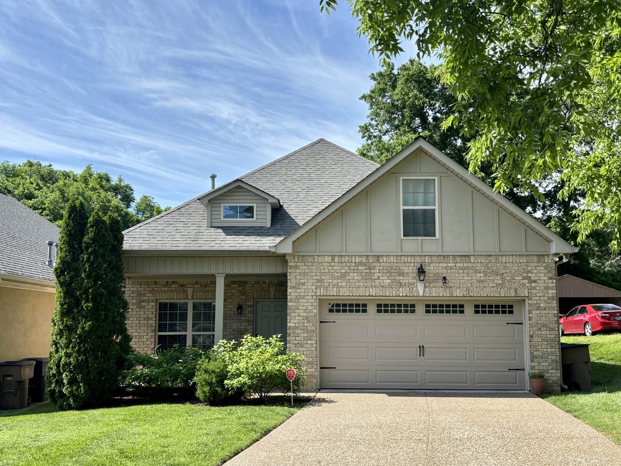 2247 Castleman Dr - Photo 1
