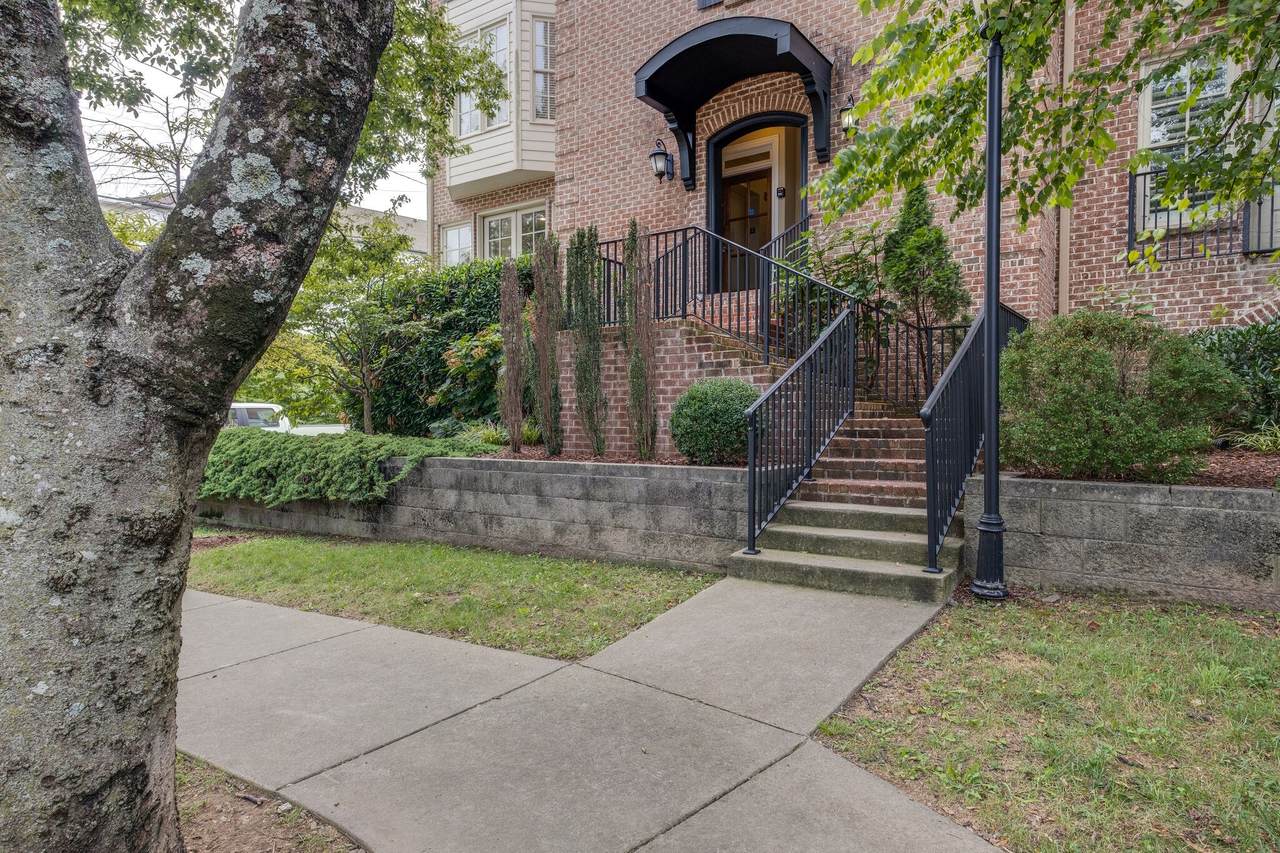 207 Mason Avenue - Photo 1