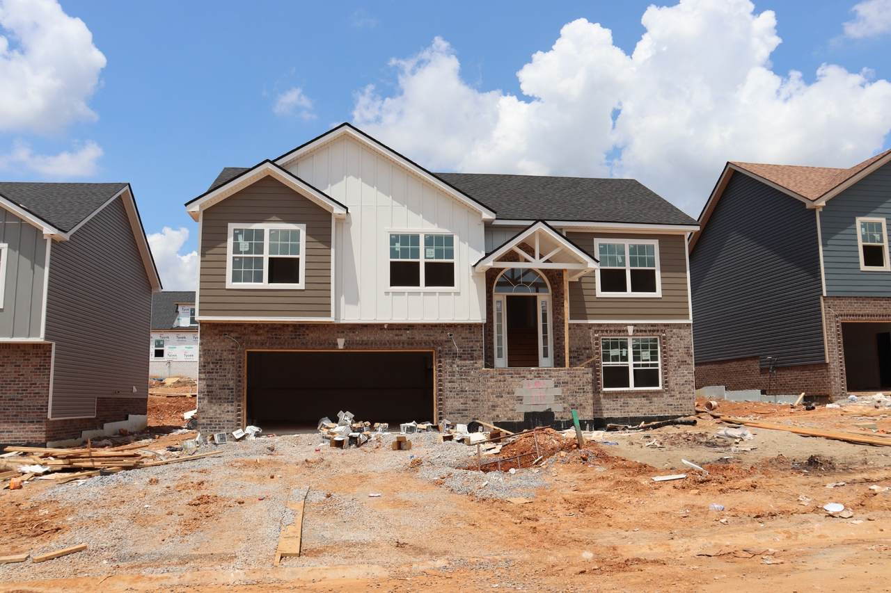 13 Charleston Oaks - Photo 1