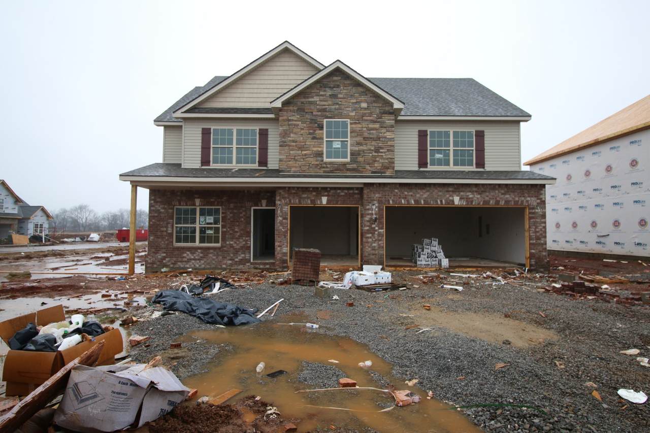 542 Summerfield - Photo 1