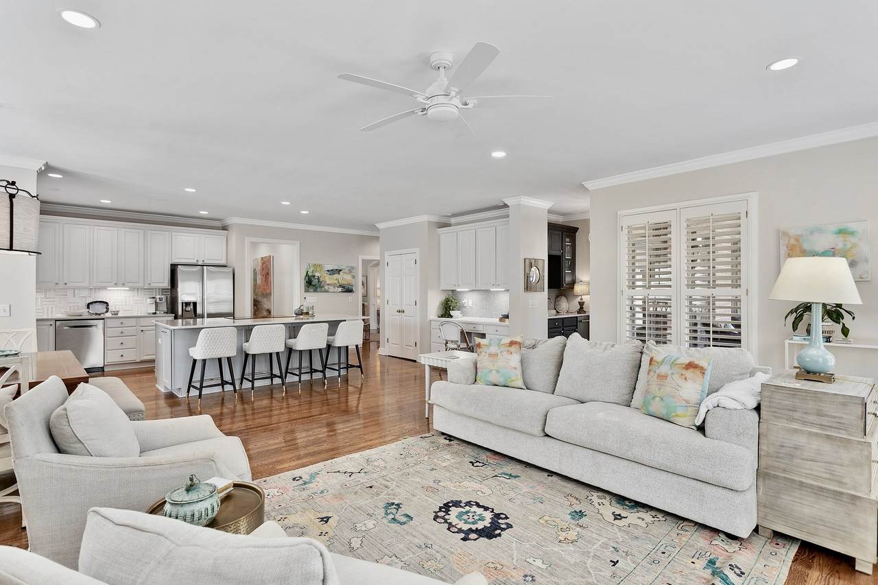 5158 Hereford Court - Photo 1