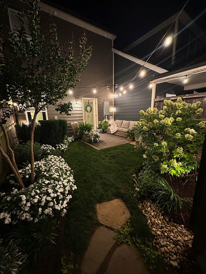 2821 Sterlingshire Dr - Photo 1