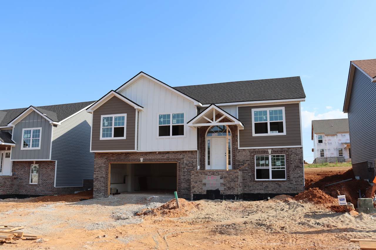13 Charleston Oaks - Photo 1