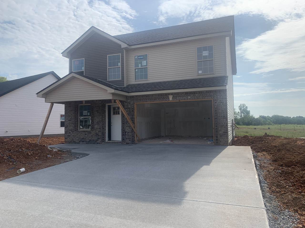 142 Irish Hills - Photo 1