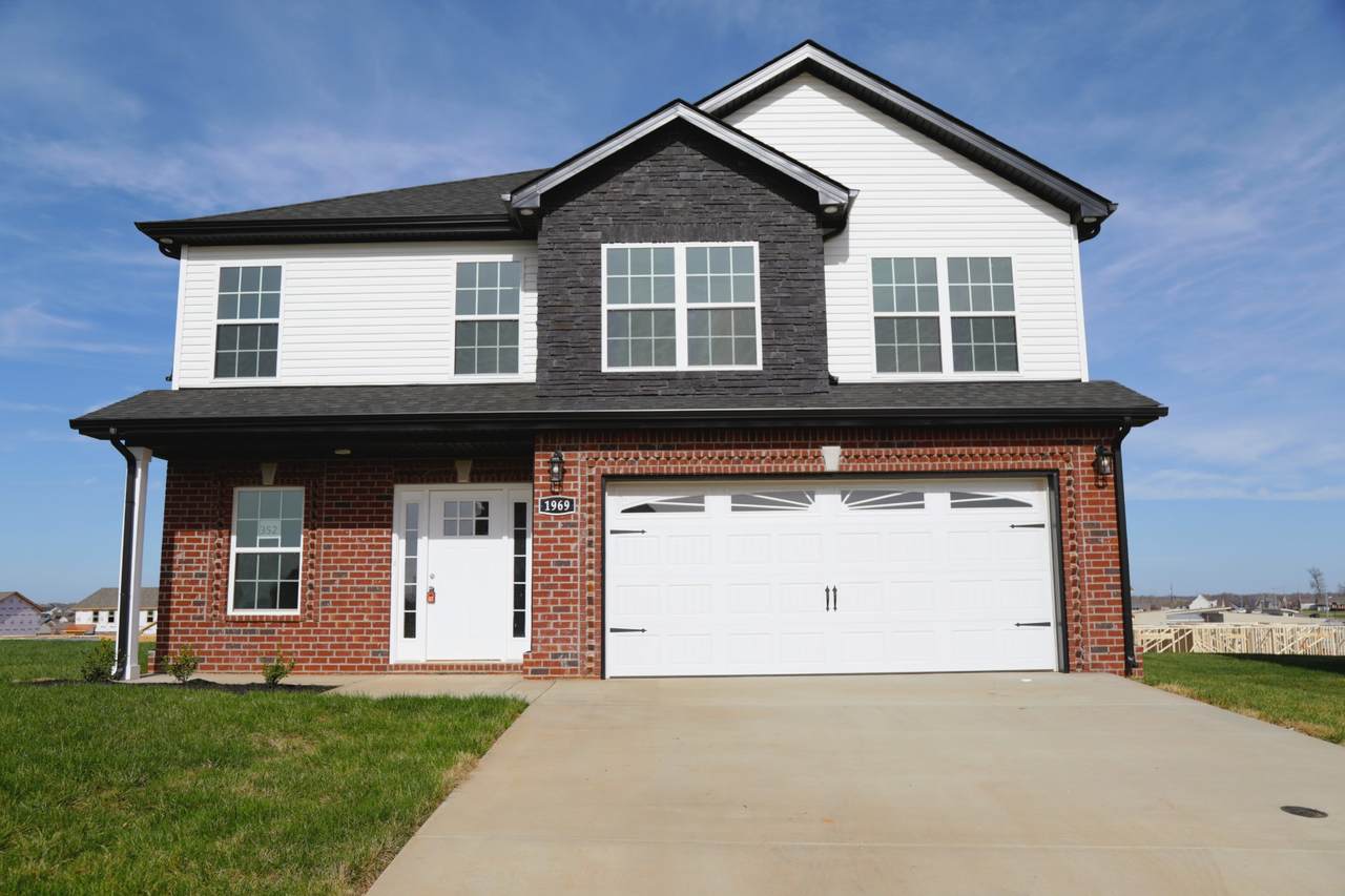 352 Cedar Springs - Photo 1