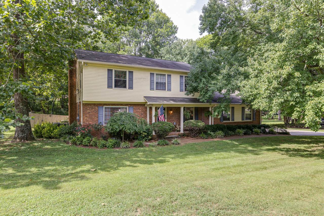 202 Sheffield Pl - Photo 1