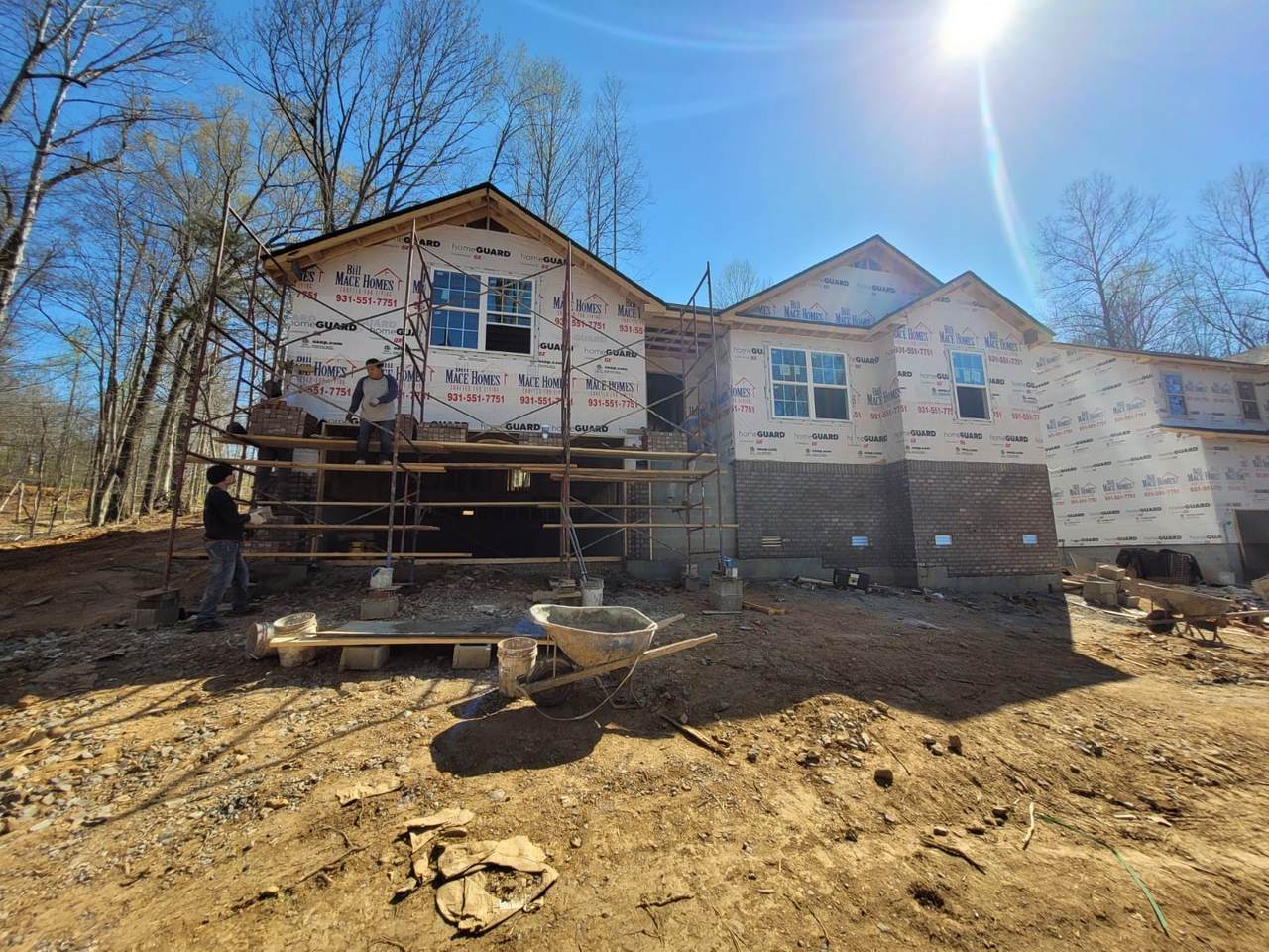 150 Glenstone - Photo 1