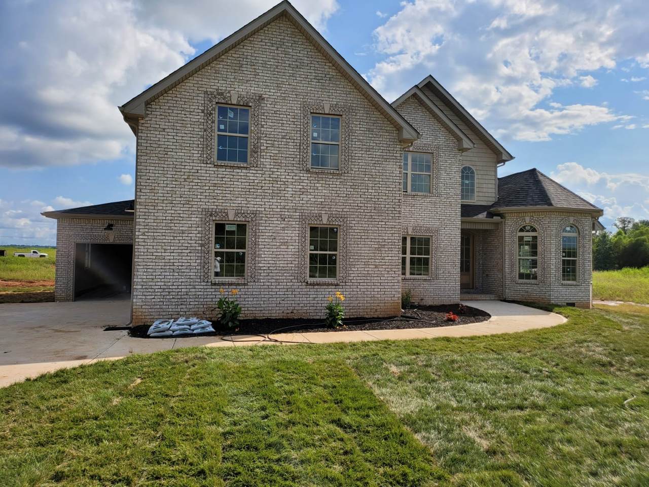 154 Hartley Hills - Photo 1