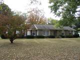 1086 Lakeshore Dr - Photo 2