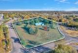 1033 Twin Oak Dr - Photo 2