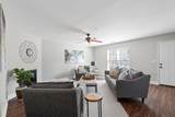 1100 Maple Tree Ln - Photo 4