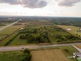 2070 Hunters Point Pike - Photo 3