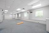 311 W 9th St - Photo 11