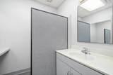 311 W 9th St - Photo 23