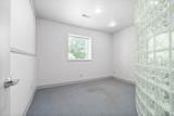 311 W 9th St - Photo 6