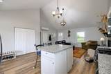 2451 Round Hill - Photo 27