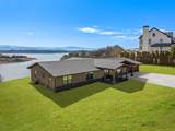 425 Hampton Way - Photo 1