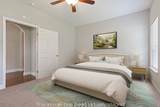 1033 Windemere Dr - Photo 15