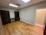 105 N Maple St - Photo 8