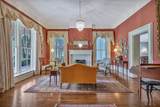 908 W Main St - Photo 13