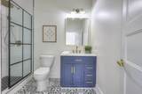 608 E Main St - Photo 22