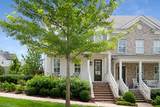 407 Courfield Dr - Photo 2