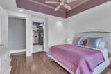 1024 Club View Dr - Photo 18