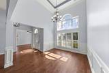 701 Vanview Dr - Photo 8