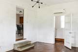 110 Carr St - Photo 11