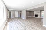 2003 Lynn Circle - Photo 2