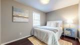 940 Gale Ln - Photo 16