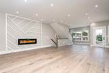 428 E Trinity Ln - Photo 11