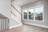 428 E Trinity Ln - Photo 22