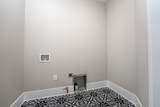 428 E Trinity Ln - Photo 38