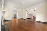135 Brighton Close - Photo 3