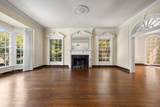 135 Brighton Close - Photo 4