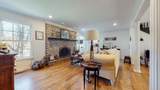 2324 Foxhaven Dr - Photo 2