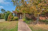 422 Deer Lake Dr - Photo 3