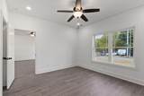 1009 W Main St - Photo 16